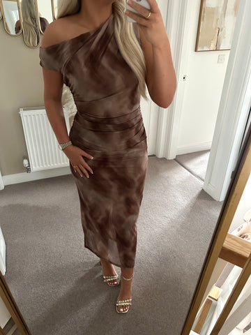 Marble Print Asymmetric Shoulder Maxi Dress