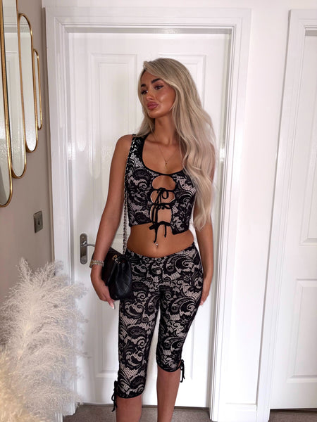 Black Lace Cropped Top & Capri Leggings set (NO RETURNS)