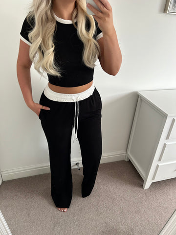 Black and white Contrast Ribbed Top And Flare Trouser Set